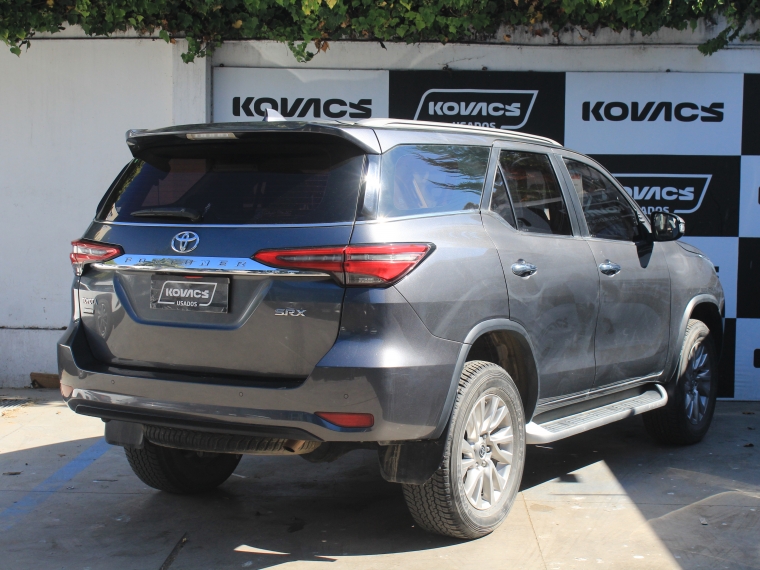Toyota Fortuner 2.7  Srx  Aut 2022 Usado  Usado en Kovacs Usados