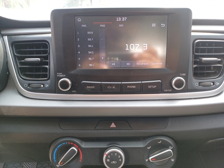 Kia Rio 4 Rio 4 C Lx 1.4l 6mt Ac Abs - 1942 2019 Usado en Rosselot Usados
