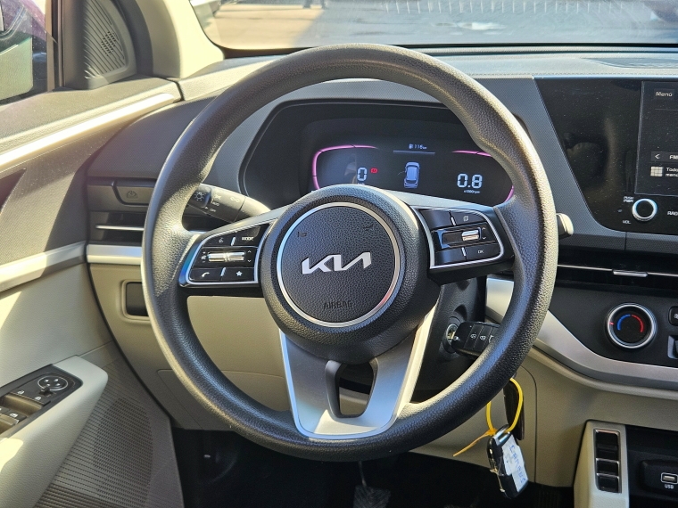 Kia Carens Carens Lx 1.5 2023 Usado en Rosselot Usados