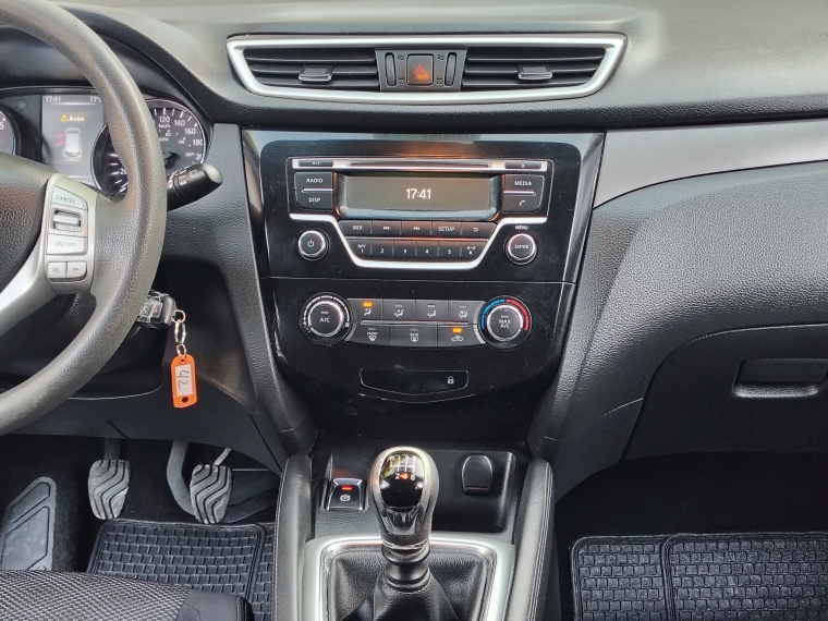 Nissan Qashqai 2.0 Sense Ac Mt 4x2 2017 Usado  Usado en Kovacs Usados