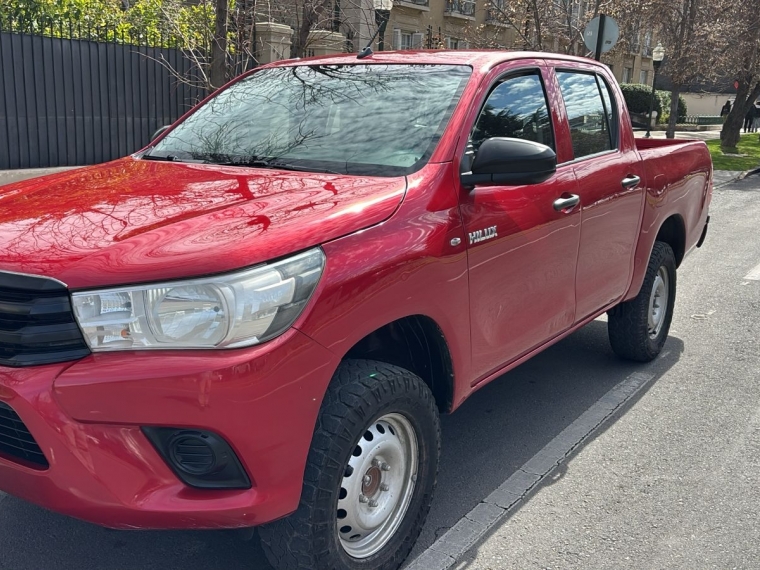 Toyota Hilux Dcab Dx 4X2 2.4Cc