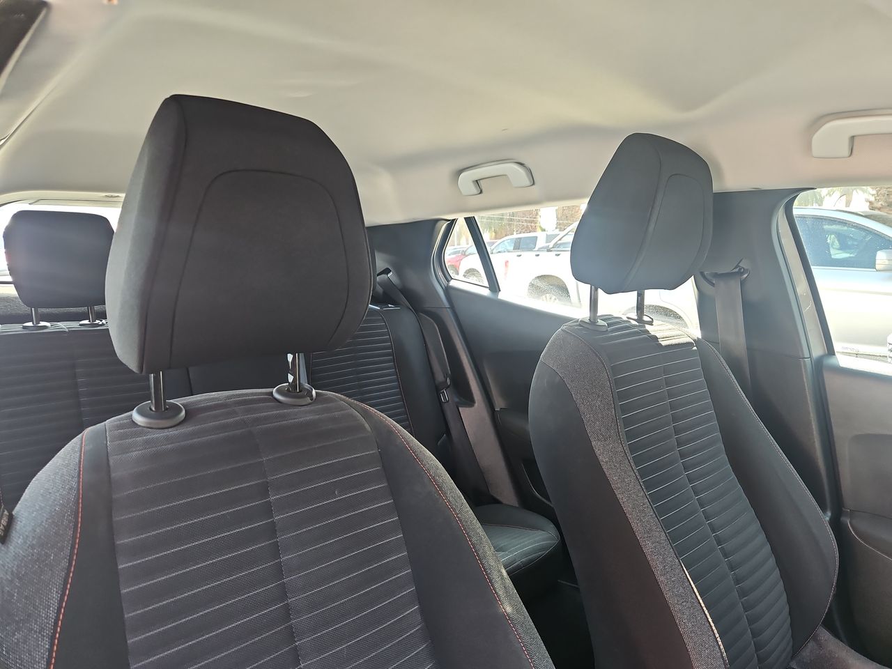 Peugeot 2008 2008 Blue Hdi 100 4x2 1.5 2021 Usado  Usado en Webautos.cl