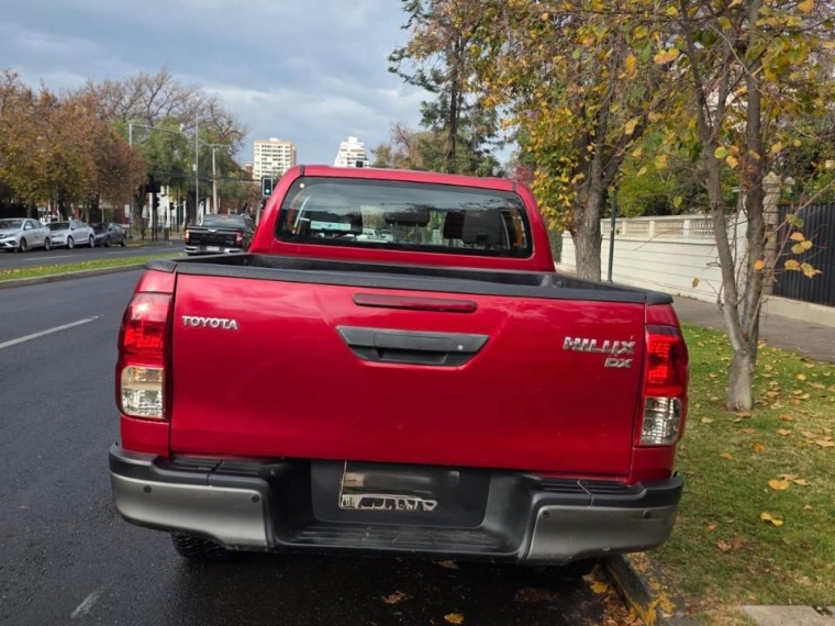 TOYOTA HILUX DX 4X2 2.4 - imagen 5