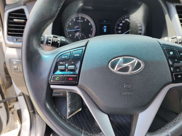 Hyundai Tucson 2.0 Tl Gl Advance Mt 2016 Usado  Usado en Webautos.cl