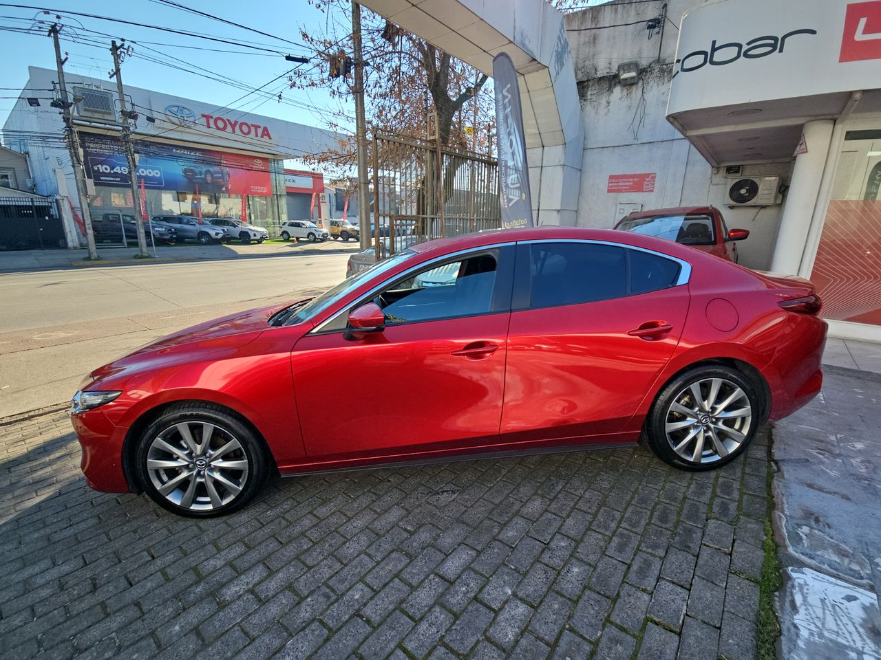 Mazda 3 3 Sedan 2.0 Aut 2023 Usado en Usados de Primera - Sergio Escobar
