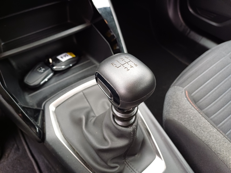 Peugeot 2008 2008 Active 1.2 2021 Usado en Rosselot Usados