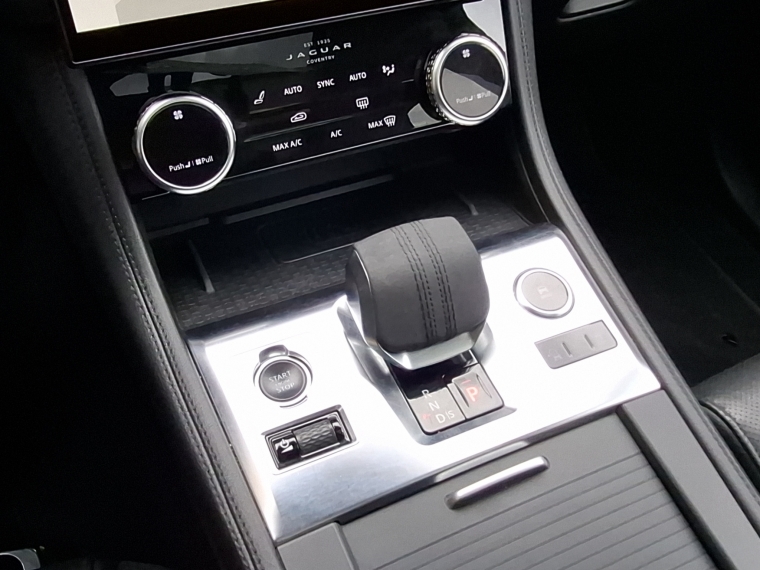 Jaguar F-pace 4x4 2.0 At 2023 Usado Usado en Webautos.cl Jaguar F-pace 4x4 2.0 At 2023 Usado Usado en Webautos.cl