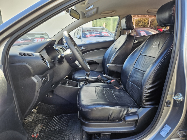 Kia Soluto Soluto 1.4 2022 Usado en Rosselot Usados