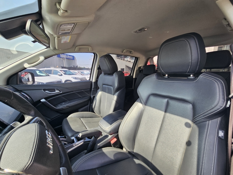 Jmc Vigus Vigus Pro 4x2 2.0 At Euro Vi Test Car 2023 Usado en Rosselot Usados