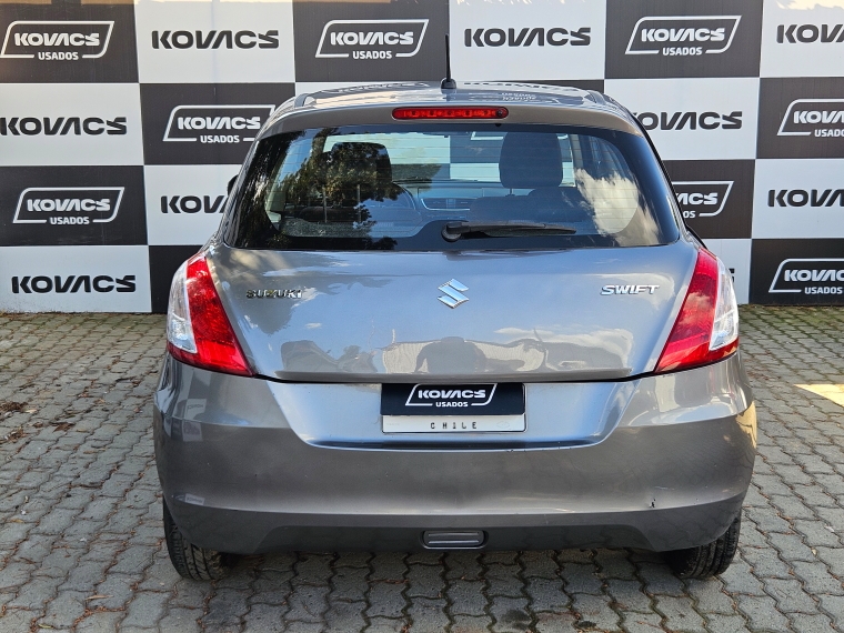Suzuki Swift Swift Gl Hb 1.2 2017 Usado  Usado en Kovacs Usados