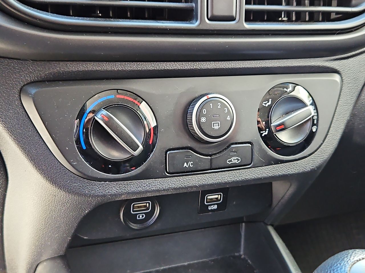 Hyundai Grand i10 Grand I10 Hb 1.2 2023 Usado en Usados de Primera - Sergio Escobar