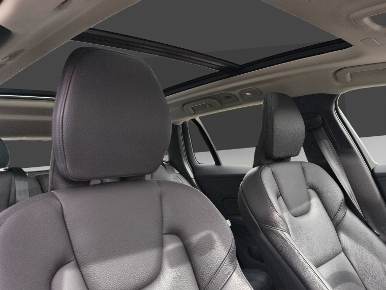 Volvo V60 Cc Ii B5 4x4 2.0 Aut 2023 Usado  Usado en BMW Premium Selection