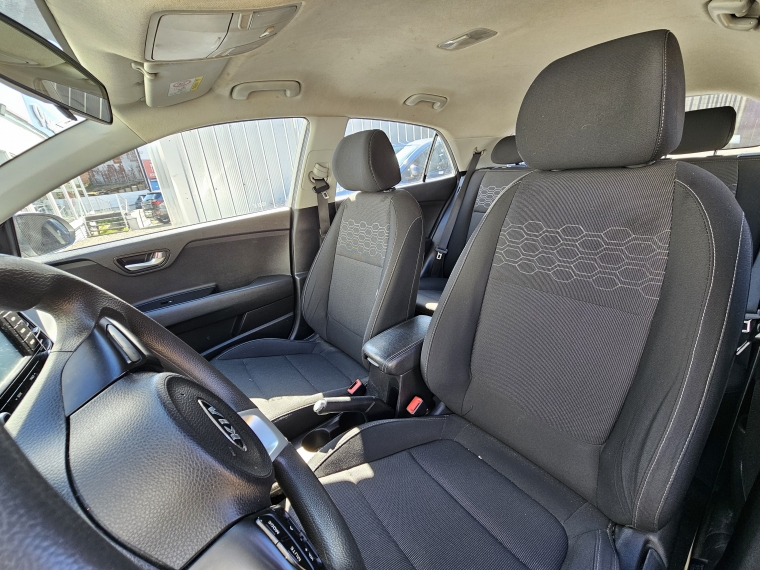 Kia Rio 5 Rio 5 Ex 1.4l 6mt Ac - 1912 2018 Usado en Rosselot Usados