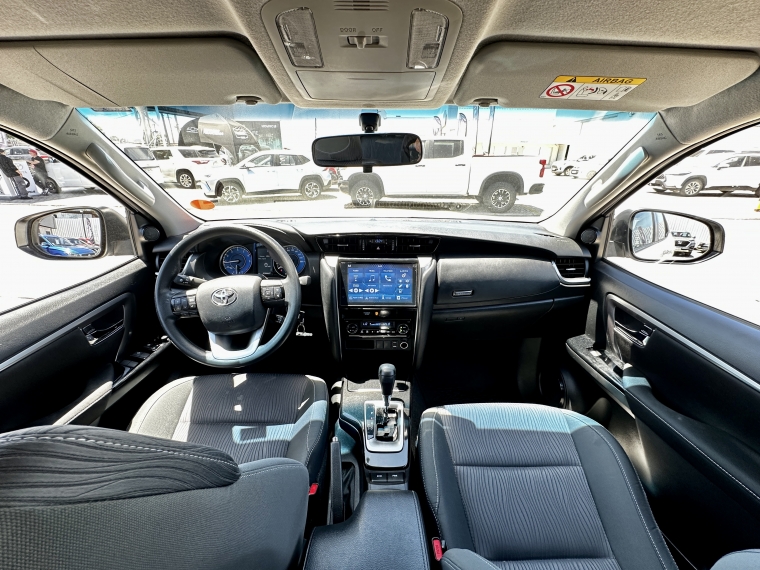 Toyota Fortuner 2.7 Sr5 At 2023 Usado  Usado en Kovacs Usados