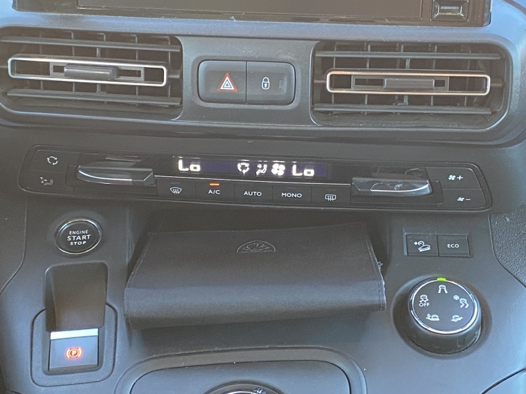 Peugeot Rifter Rifter Bluehdi 130 1.5 At 2022 Usado en Rosselot Usados