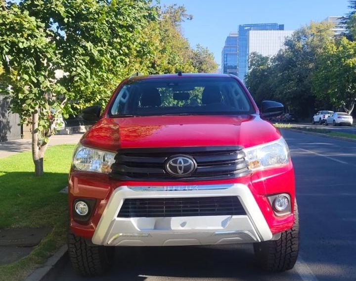Toyota Hilux Dx 4x4 2.4 2022  Usado en GT Autos
