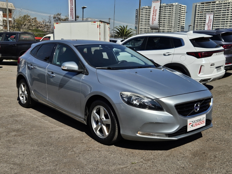 Volvo V40 V40 T4 Comfort Mt 2016 Usado en Rosselot Usados