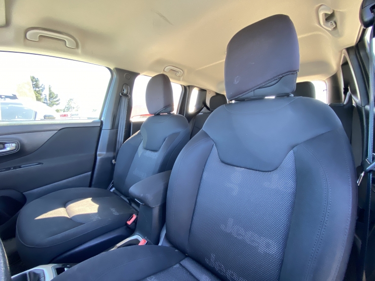 Jeep Renegade Renegade Sport Lx 1.8 2018 Usado en Rosselot Usados