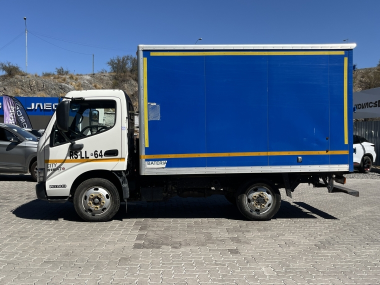 Hino City 515 515 Aut 2022 Usado  Usado en Kovacs Usados