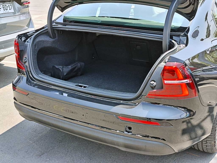 Volvo S60 Ii B4 2.0 Aut 2023 Usado Usado en BMW Premium Selection Volvo S60 Ii B4 2.0 Aut 2023 Usado Usado en BMW Premium Selection