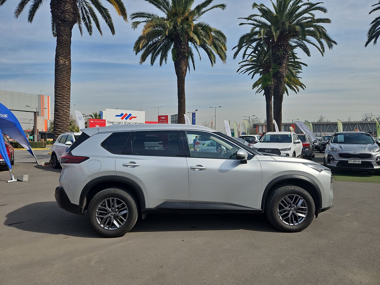 Nissan X-trail X Trail 4x2 5p Cvt 2.5 2023 Usado en Usados de Primera - Sergio Escobar