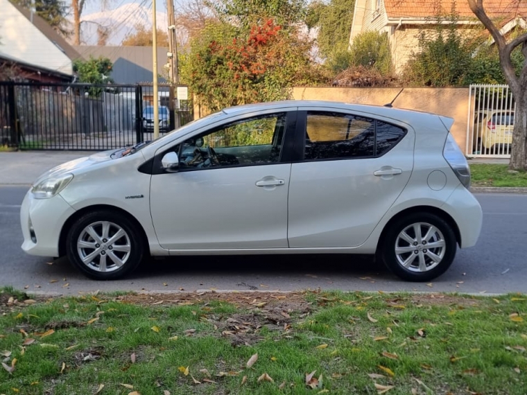 Toyota Prius C 1.5 Hybrid 2013 Usado en Autoadvice Autos Usados