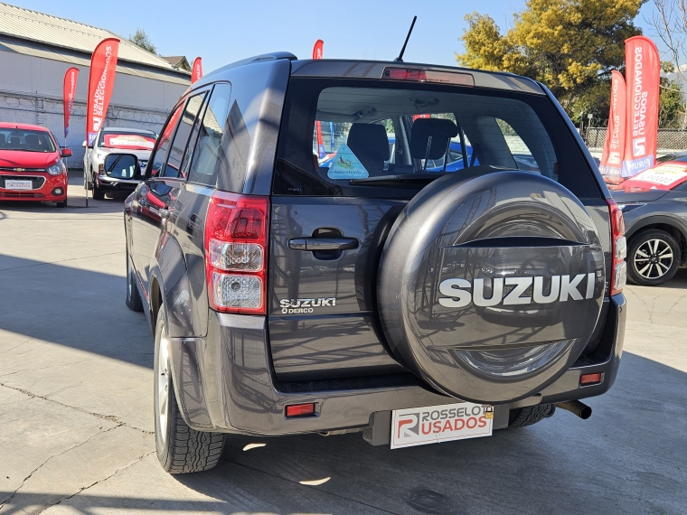 Suzuki Grand nomade Grand Nomade Glx 4x4 2.4 Aut 2012 Usado en Rosselot Usados