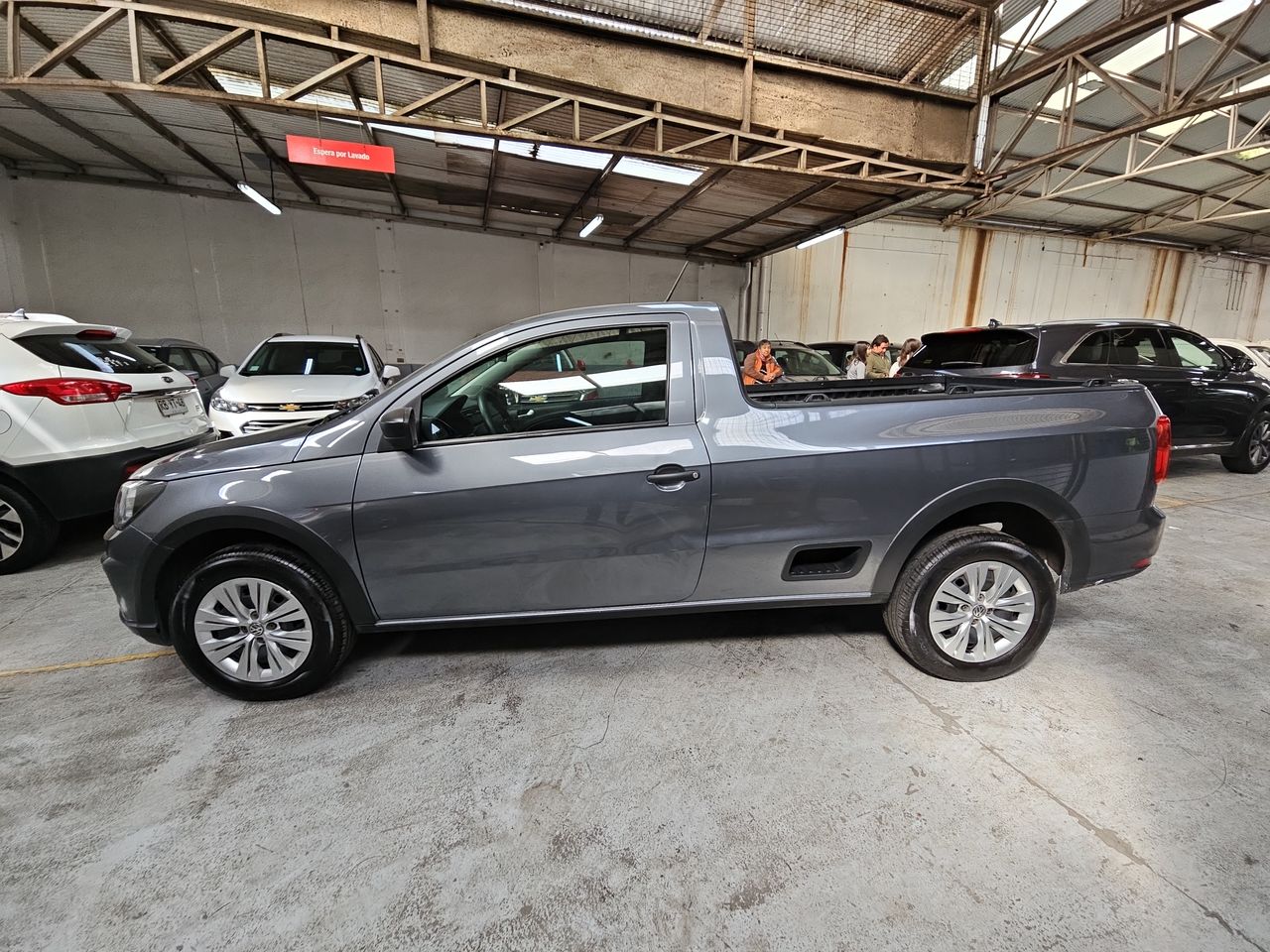 Volkswagen Saveiro Saveiro Cs 1.6 2023 Usado en Usados de Primera - Sergio Escobar