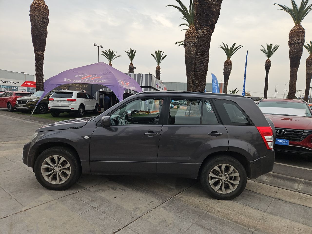 Suzuki Grand nomade Gran Nomade Glx Sport 2.4 2016 Usado en Usados de Primera - Sergio Escobar
