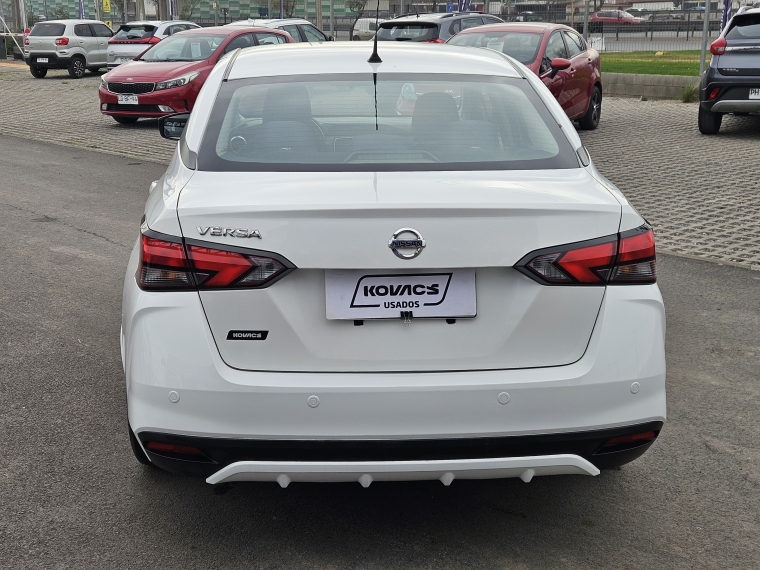 Nissan Versa Versa Sense Mt 1.6 2023 Usado  Usado en Kovacs Usados