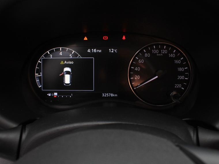 Nissan Kicks 1.6   Advance Play Mt 2025 Usado  Usado en Kovacs Usados