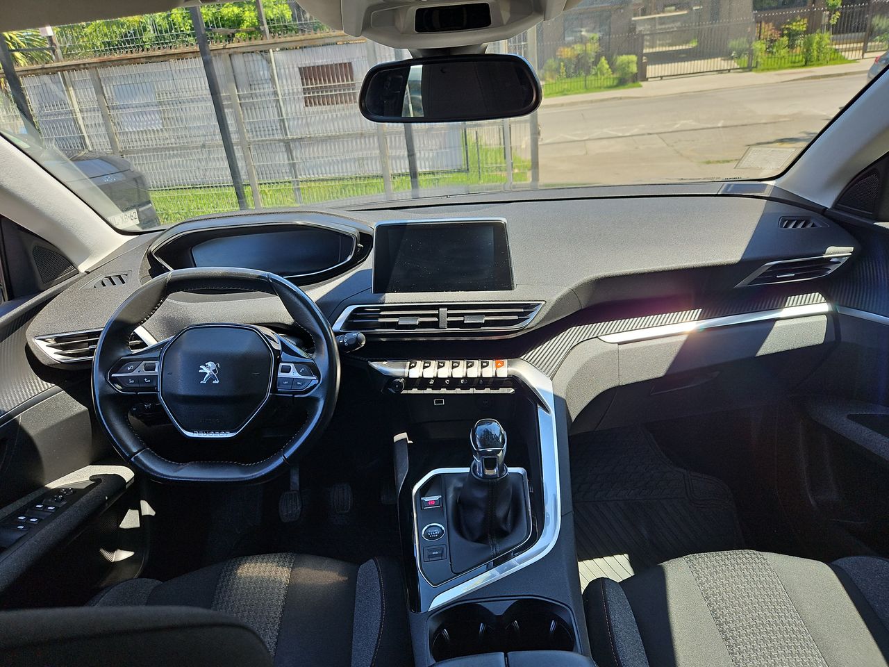 Peugeot 208 3008 Puretech 1.2l 2022 Usado en Usados de Primera - Sergio Escobar