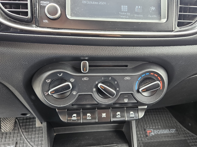 Kia Soluto Soluto 1.4 2021 Usado en Rosselot Usados