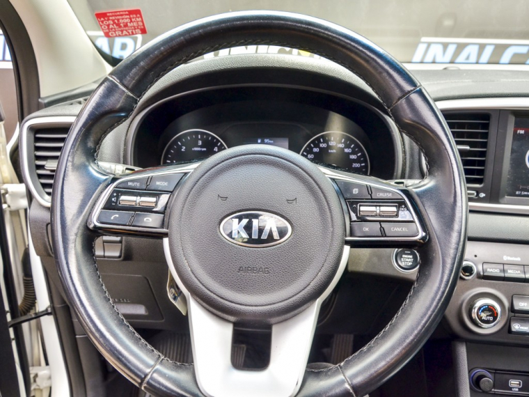 Kia Sportage Special Pack 2.0l Mt Crdi Diesel 2019 Usado Usado en Webautos.cl Kia Sportage Special Pack 2.0l Mt Crdi Diesel 2019 Usado Usado en Webautos.cl