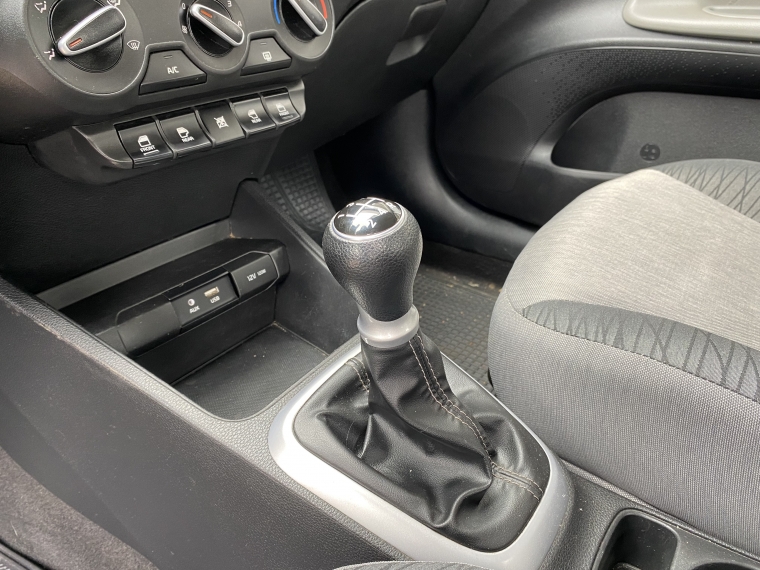 Kia Soluto Soluto 1.4 2023 Usado en Rosselot Usados