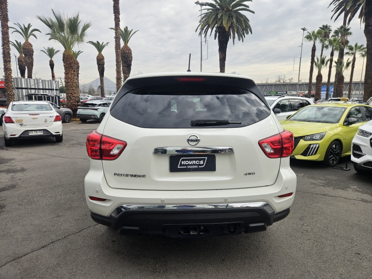 Nissan Pathfinder 4x4 3.5 Aut Cvt Exclucive 2018 Usado  Usado en Kovacs Usados