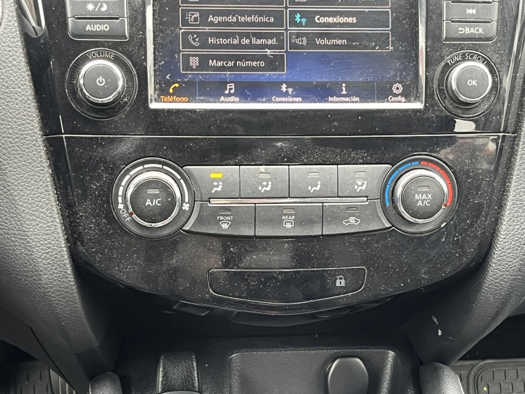 Nissan Qashqai Qashqai 1.6 6mt 4x2 2021 Usado en Rosselot Usados