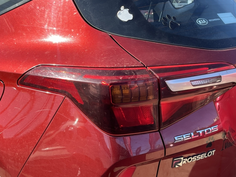 Kia Seltos Seltos Mpi 6mt 1.6 2021 Usado en Rosselot Usados