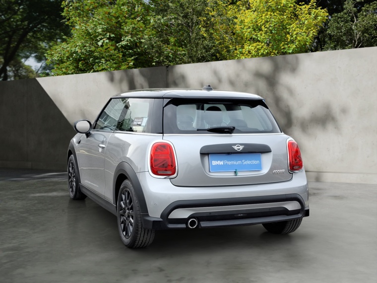 Mini Cooper 1.5 Essential At 2024 Usado  Usado en BMW Premium Selection