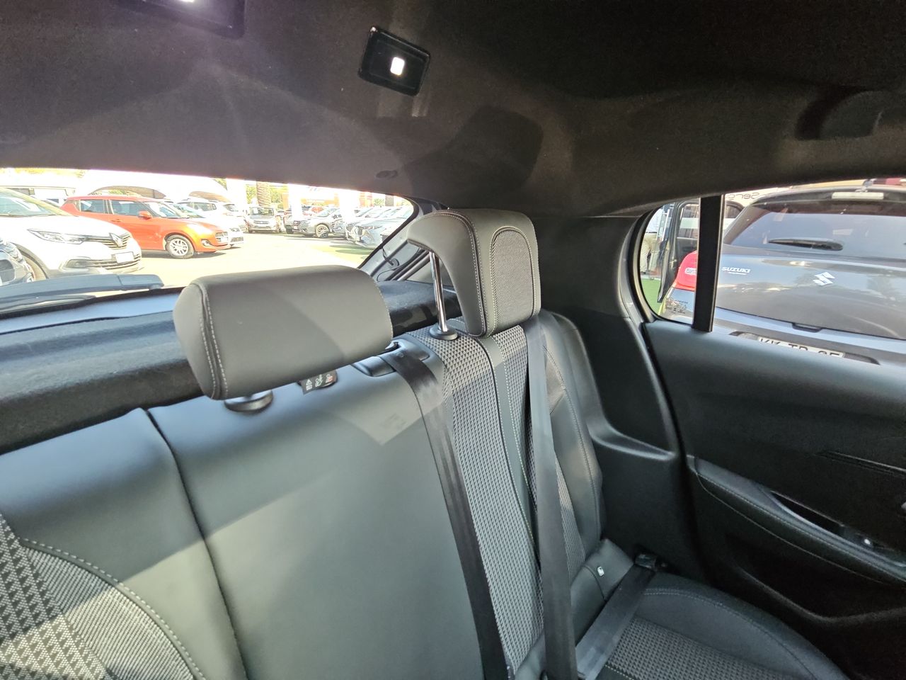 Peugeot 2008 2008 Puretech 130 Eat8 1.2 Aut 2023 Usado en Usados de Primera - Sergio Escobar