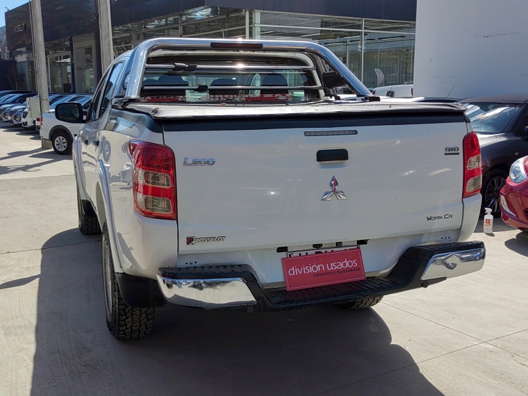 Mitsubishi L200 L200 D/c 2.4 Work Cr 4x2 Wf 2019 Usado en Rosselot Usados