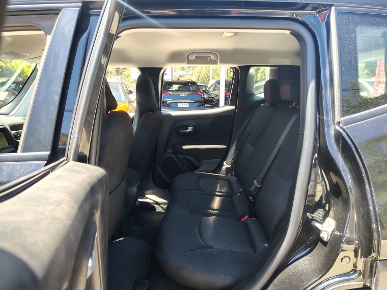 Jeep Renegade Renegade Sport Lx 4x2 Mt 1.8 2023 Usado en Rosselot Usados