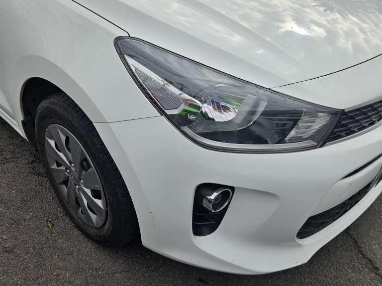 Kia Rio 4 Lx 1.4 Mt 2021 Usado  Usado en Kovacs Usados