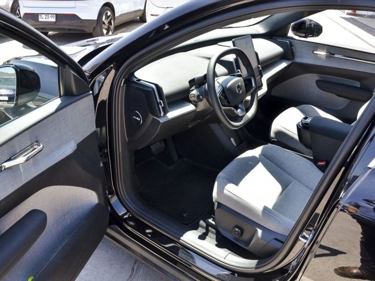 Volvo Ex30 0.0 E40 Core At Electrico 2025 Usado  Usado en Webautos.cl