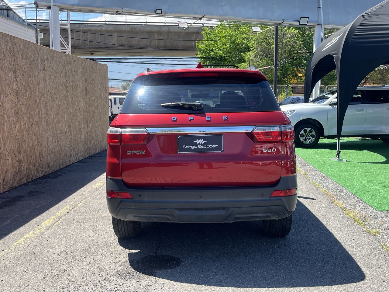 Dfsk 560 Suv 560 4x2 1.8 2024 Usado en Usados de Primera - Sergio Escobar