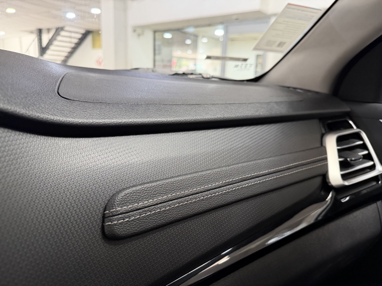 Maxus T60 Gl 2.0l 4x2 6mt 2025  Usado en Grass & Arueste