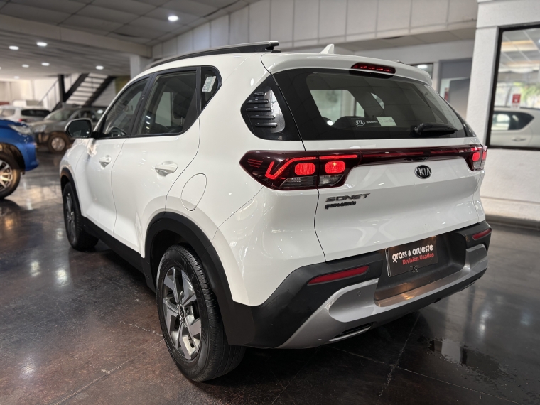 Kia Sonet Ex 1.5l 6mt Ac 2021  Usado en Grass & Arueste