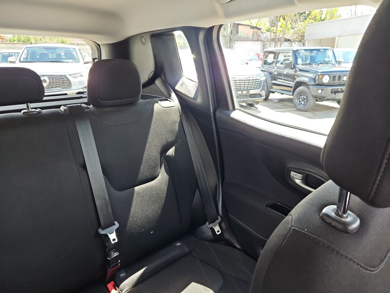 JEEP RENEGADE RENEGADE SPORT LX 1.8 AUT - 2023