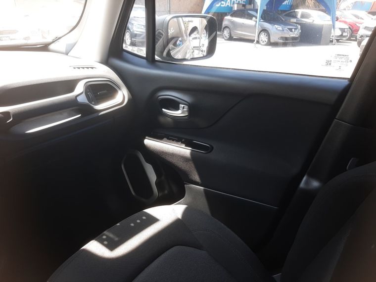 Jeep Renegade 1.8 Sport 4x2 Mt 5p 2022 Usado  Usado en Webautos.cl