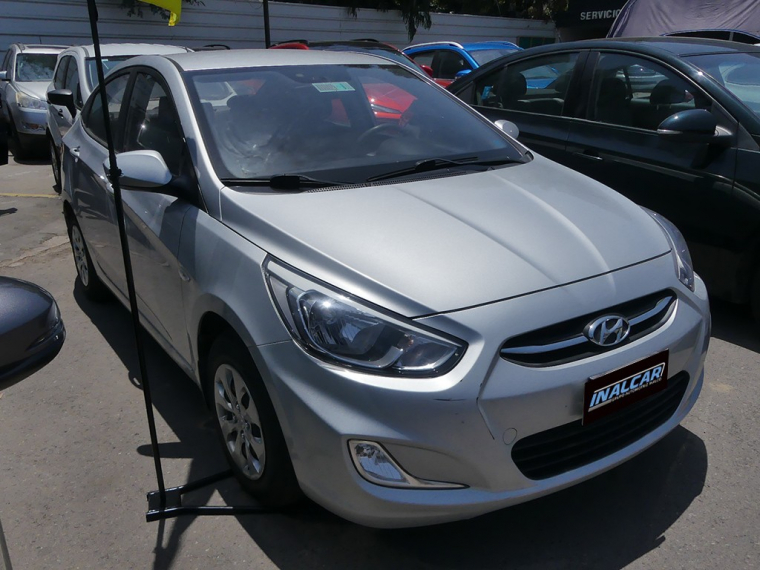 Hyundai Accent 1.4 2017 Usado  Usado en Webautos.cl